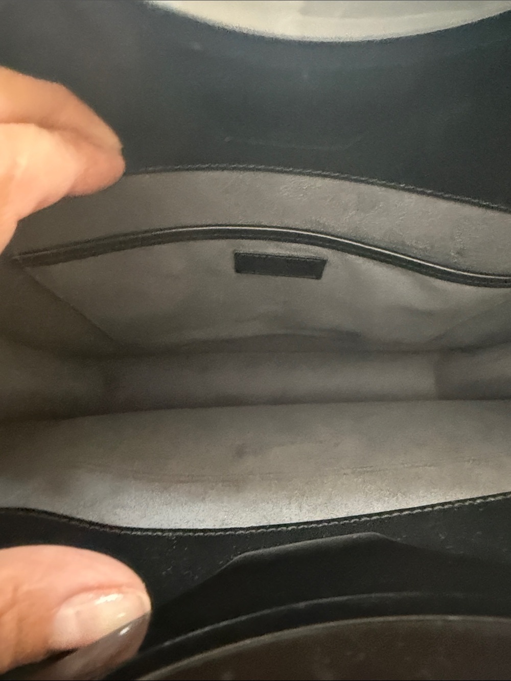 Louis Vuitton Epi Noctambule tote in black, model M54522 - Picture 6 of 10